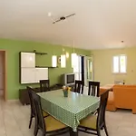 דירה By The Sea - Brac - 15242 *