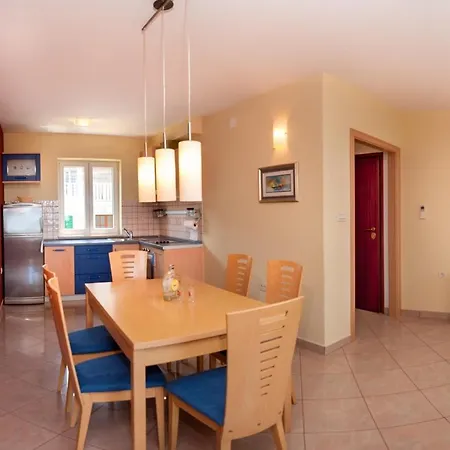 Apartment By The Sea Postira, Brac - 15242 Postira
